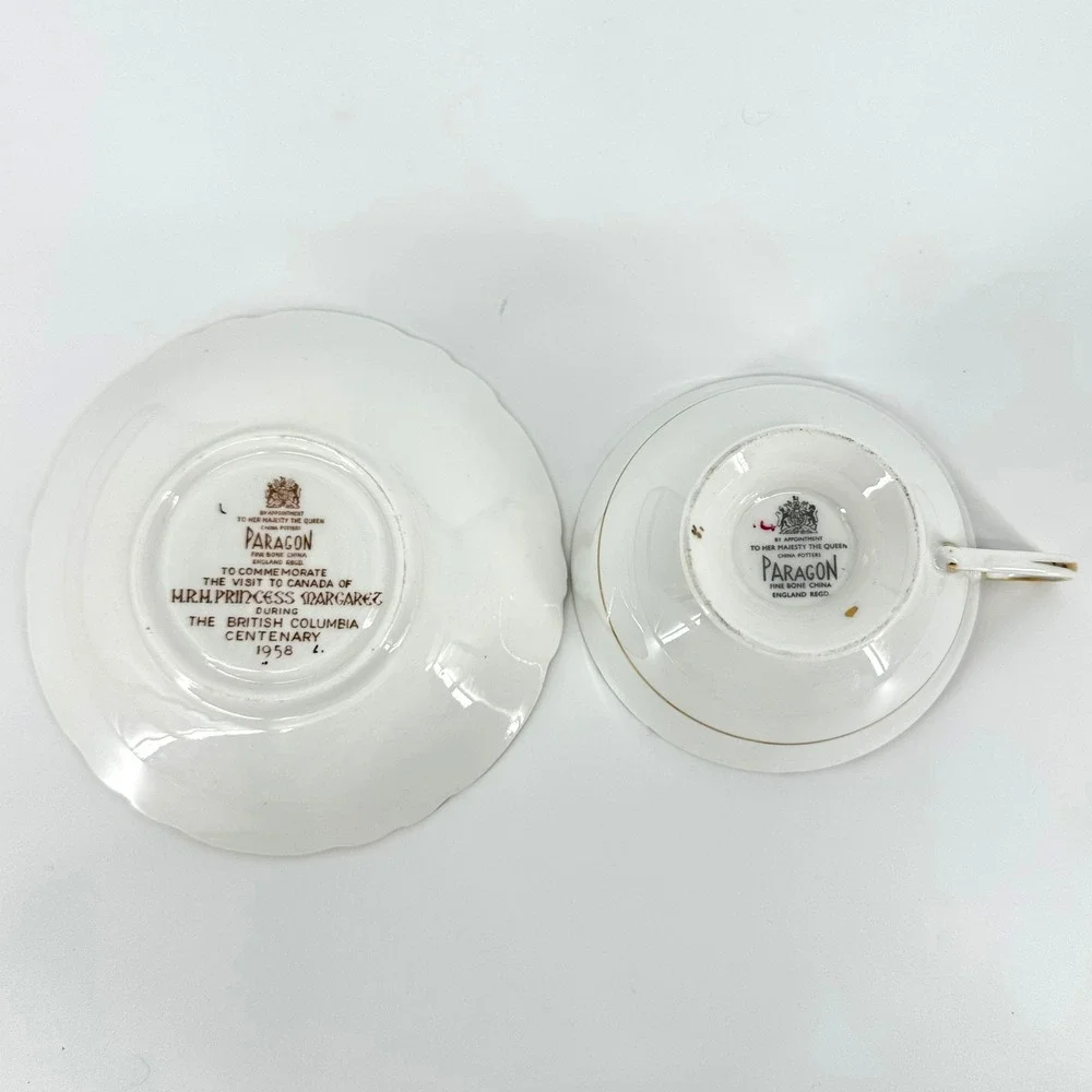 RARE Vntg PARAGON FLOATING PINK ROSE Pale Pink Princess Margaret Gold Cup Saucer